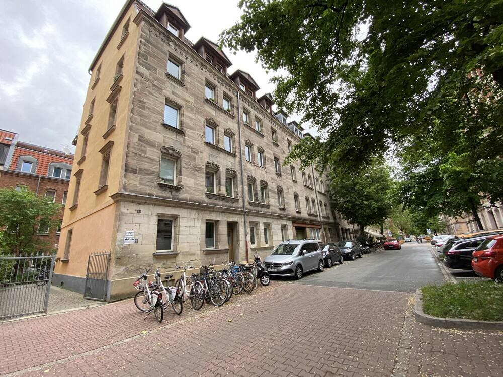 Traumhafte 4-Zimmer-Wohnung in Gostenhof: 105 m² & ein toller Spitzboden voller Möglichkeiten