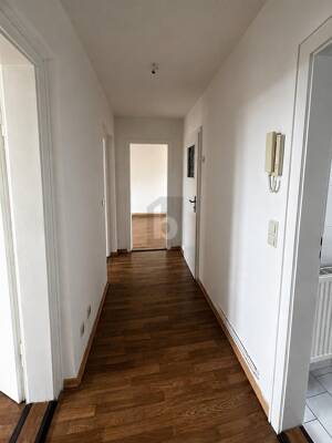 WOHNEN MIT BALKON & BLICK INS GRÜNE! – 6118 Halle (Saale) – Vorschaubild 4