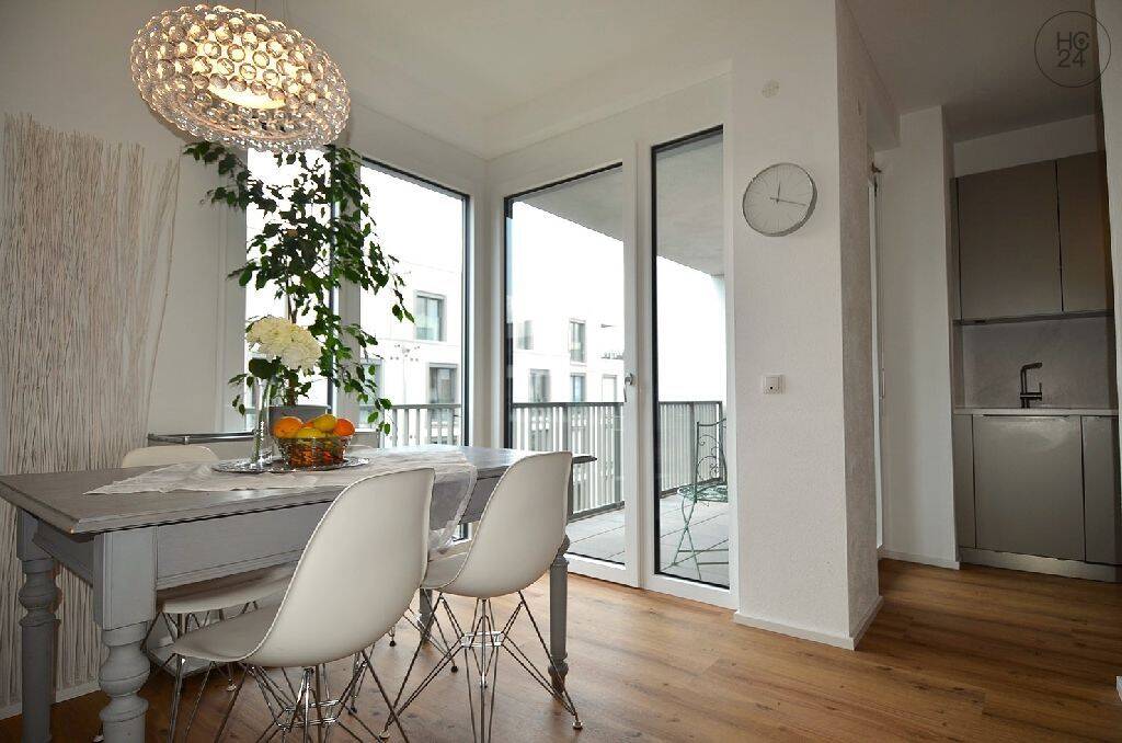 Exklusiv möblierte helle Neubauwohnung mit TG-Stellplatz wenige Minuten von Hbf/Innenstadt/A8 – Augsburg – Vorschaubild 5