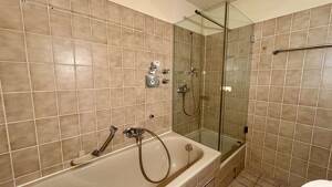 Attraktive Wohnung in Innenstadtlage mit Balkon und TG-Stellplatz – 74072 Heilbronn – Vorschaubild 2
