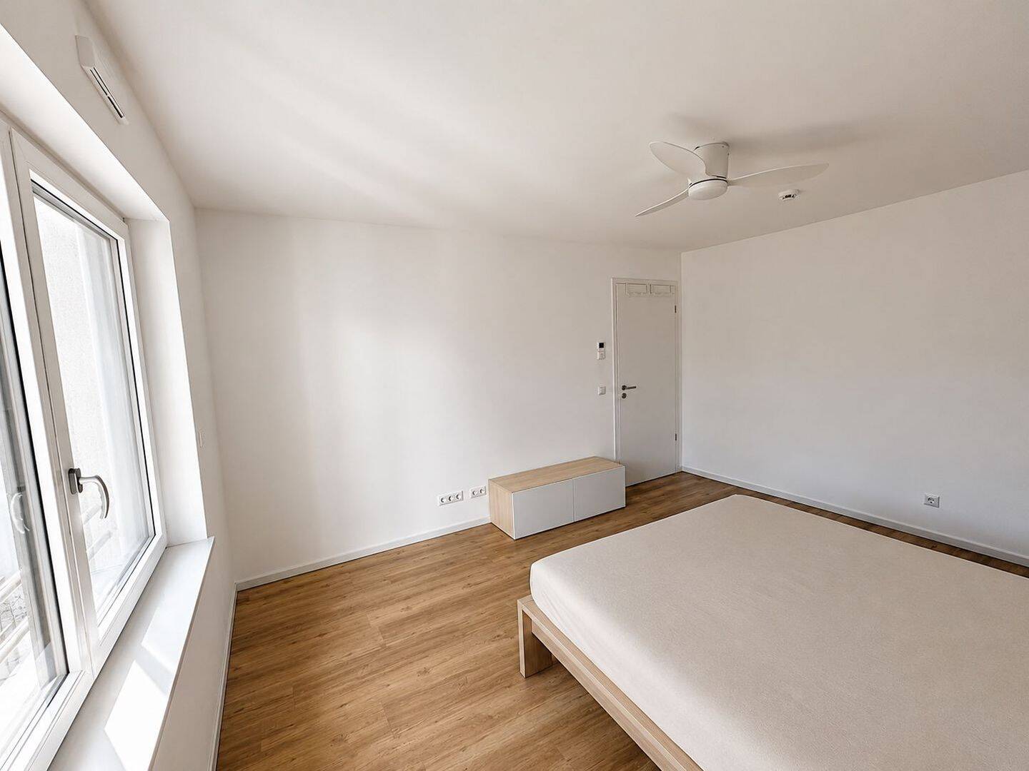 Energieeffiziente 3-Zimmer-Wohnung (KfW 55) – voll möbliert & bezugsfrei – Nürnberg – Vorschaubild 6