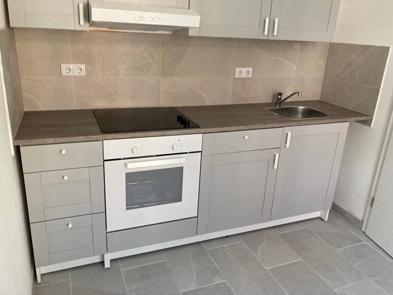 Zweitbezug nach Sanierung! Großzügige 3-Zimmerwohnung mit Laminat, Balkon, Wanne und Einbauküche! – Chemnitz – Vorschaubild 6