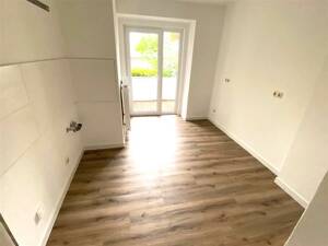 Ruhige Lage! Vermietete 3 Zimmer-Wohnung mit Balkon im Hochparterre - attraktive Kapitalanlage in Leipzig – 4299 Leipzig – Vorschaubild 2