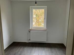 Gelegenheit: günstige 4-Zimmer-Wohnung für eine kleine Familie – 34128 Kassel – Vorschaubild 6