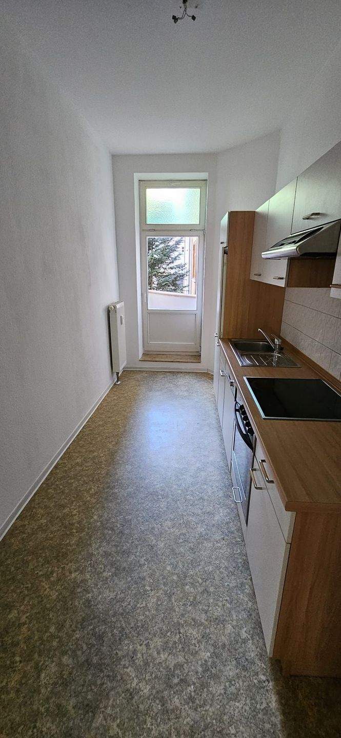 Schöne 2-Raumwohnung / Bad mit Fenster/ Balkon – Leipzig – Vorschaubild 7