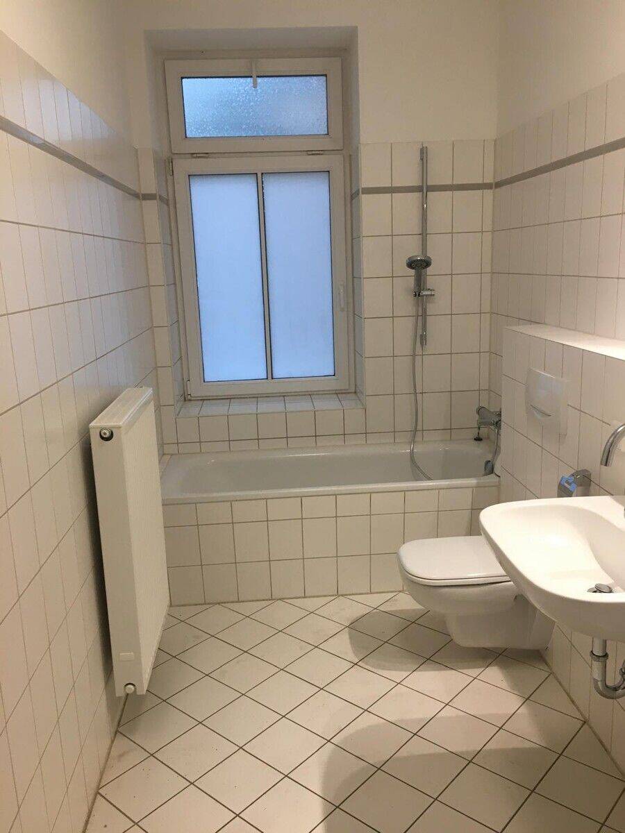 Leipzig-Wahren am Auensee: Gepflegte 2-Zimmer-Wohnung mit neuer Einbauküche – Leipzig – Vorschaubild 5