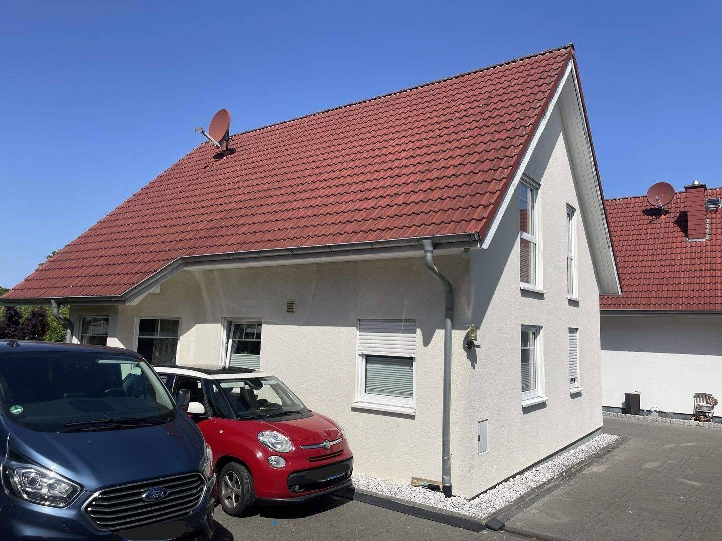Gemütliches Familienhaus mit Terrasse in Söhrewald/Wellerode – Söhrewald – Vorschaubild 2