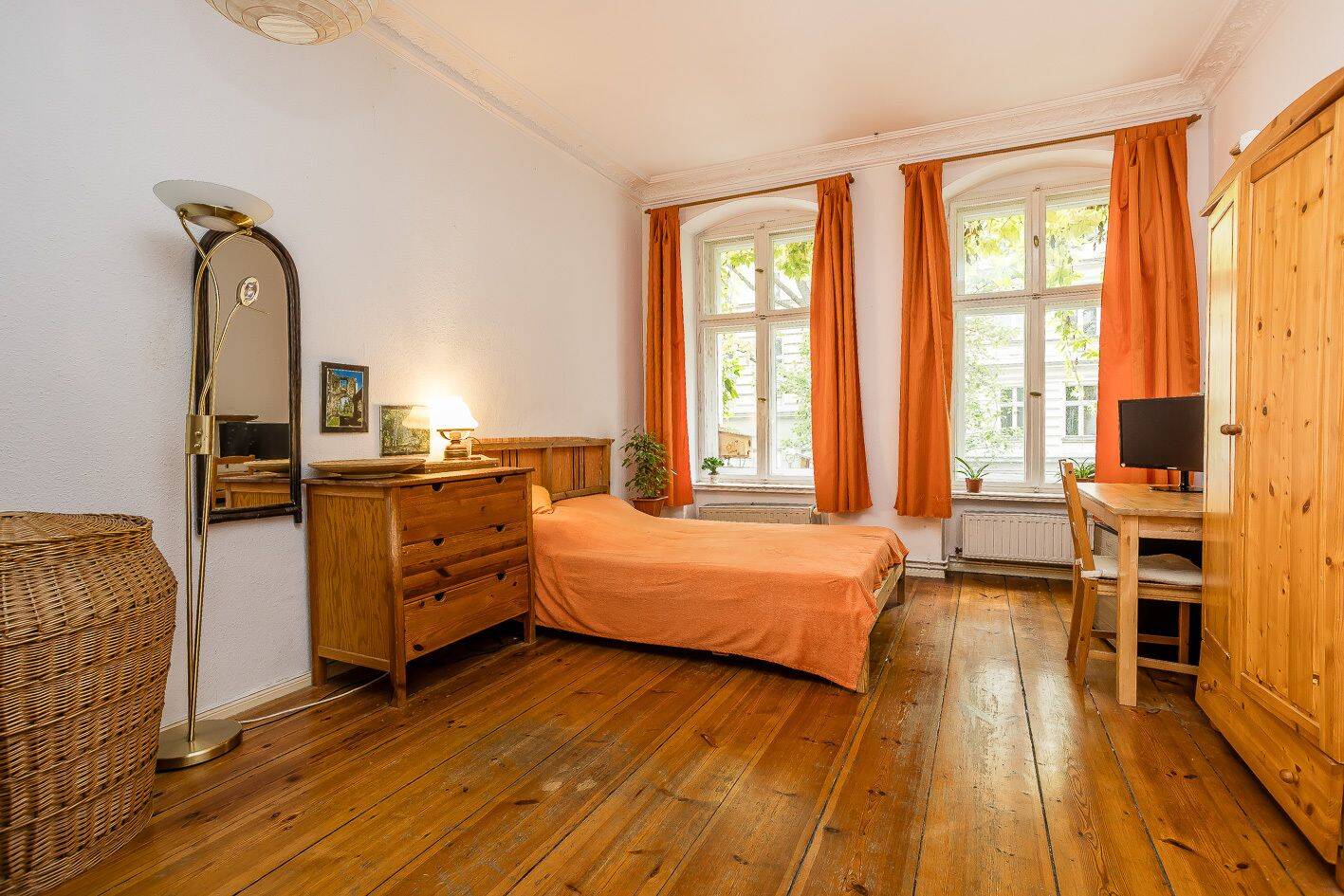 4-Zimmer-Altbauwohnung im Wrangelkiez! – Berlin – Vorschaubild 3