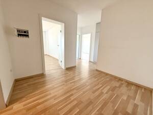 Schöne 2-Zimmer Wohnung im gepflegten Mehrfamilienhaus – 66424 Homburg – Vorschaubild 2