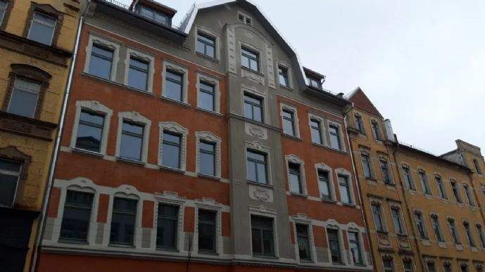 4-Zimmer-Dachgeschoss-Maisonette mit Blick ins Grüne, mit Balkon – Chemnitz – Vorschaubild 2