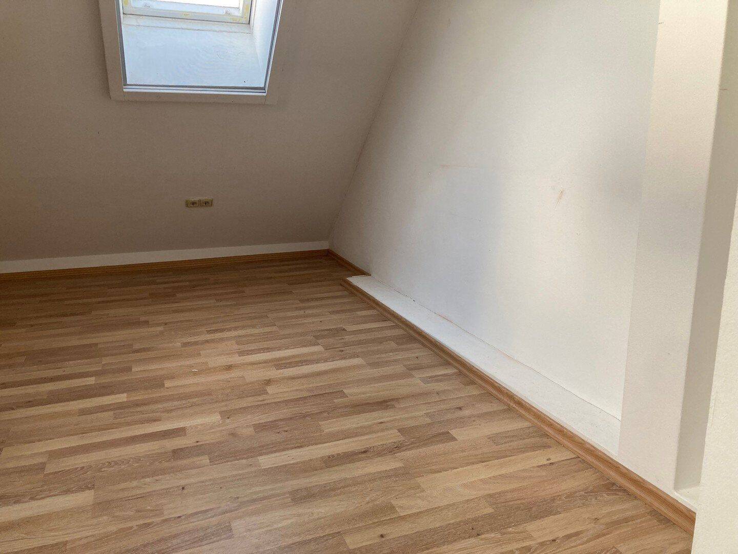 Loftfeeling auf 2 Ebenen, außergewöhliche & lichtdurchflutete Galeriewohnung – Leipzig – Vorschaubild 8