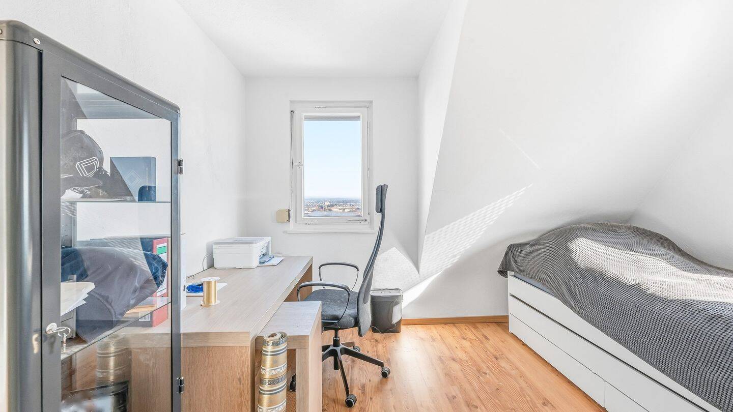 Charmantes und modernisiertes Einfamilienhaus in Unterensingen – Unterensingen – Vorschaubild 9