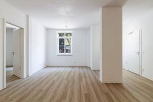 Erstbezug- Schöne Erdgeschoßwohnung in zentraler Lage Trier, Paulinstraße – 54292 Trier – Vorschaubild 2