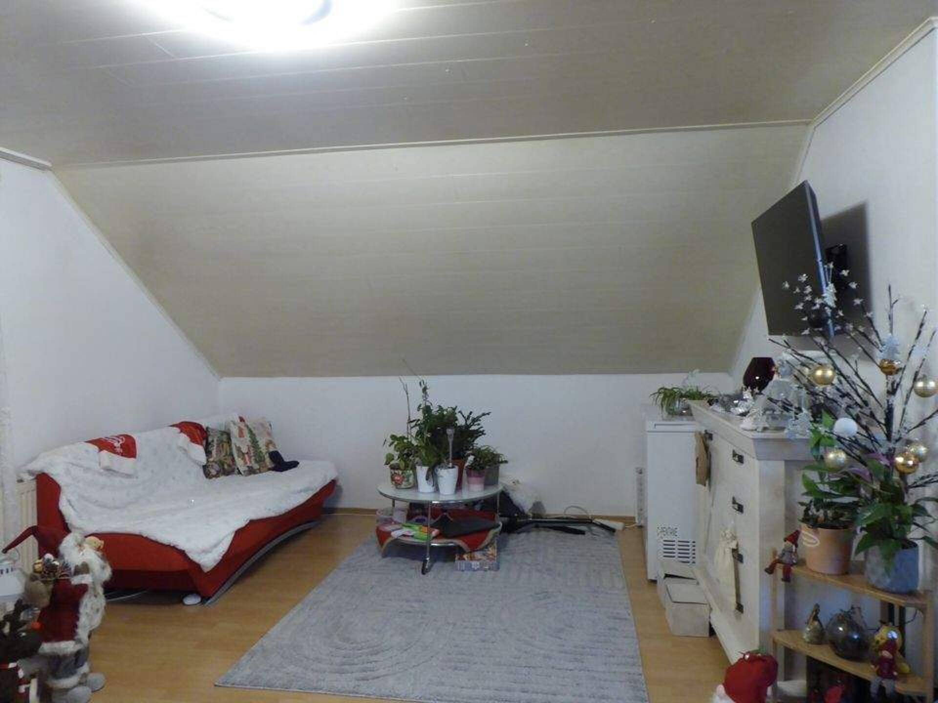 Dachgeschosswohnung in 63755 Alzenau mit 62 m² kaufen