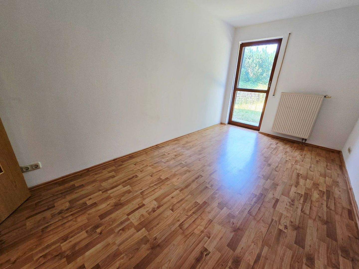 Tolle Lage -- 3 Zimmer Wohnung mit EBK - Terrasse - Garten in Nürnberg/Eibach – Nürnberg – Vorschaubild 4