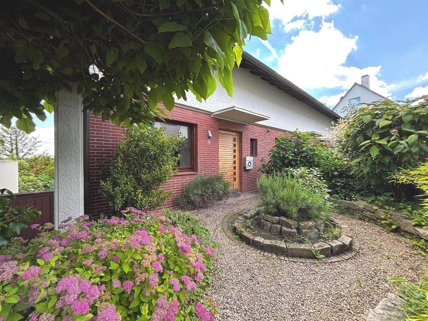 Raumwunder in Bestlage: Großzügiges Split-Level-Haus mit Fernblick in Bochum-Stiepel – Bochum – Vorschaubild 3
