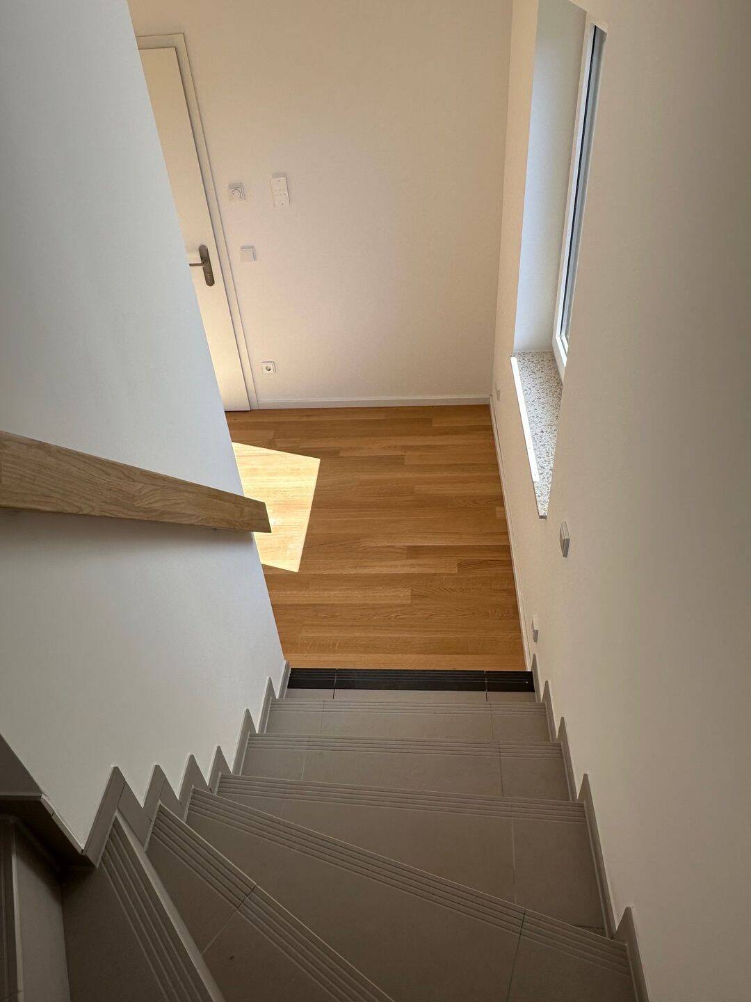 Neubau/Erstbezug – Lichtdurchflutete 3-Zimmer Staffelgeschosswohung mit Dachterrasse – Hamburg – Vorschaubild 8