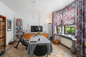 Bremen - Mittelshuchting | Traumhaftes 7-Zimmer-Einfamilienhaus mit Garage, weitläufigem Garten und eigenem See! – 28259 Bremen – Vorschaubild 8