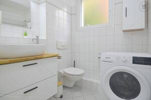 Stilvoll möblierte 2-Zimmer Wohnung mit Internet in Wiesbaden Westend – 65195 Wiesbaden – Vorschaubild 4