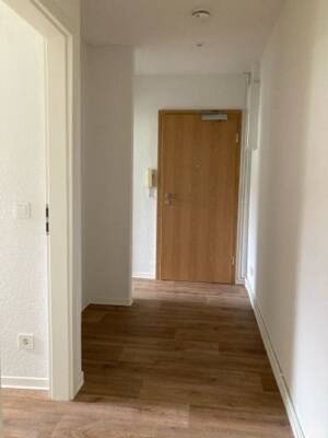 Alles neu- tolle Singlewohnung mit Balkon – 6217 Merseburg – Vorschaubild 3