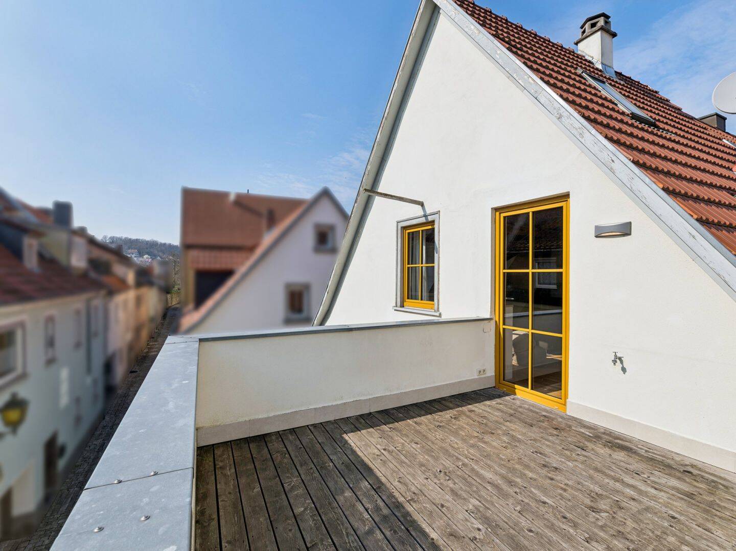 Charmantes denkmalgeschütztes Einfamilienhaus im Herzen von Ochsenfurt – Ochsenfurt – Vorschaubild 2