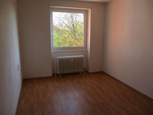 Renovierte 3 Zimmer-Wohnung mit Balkon – 38228 Salzgitter – Vorschaubild 3