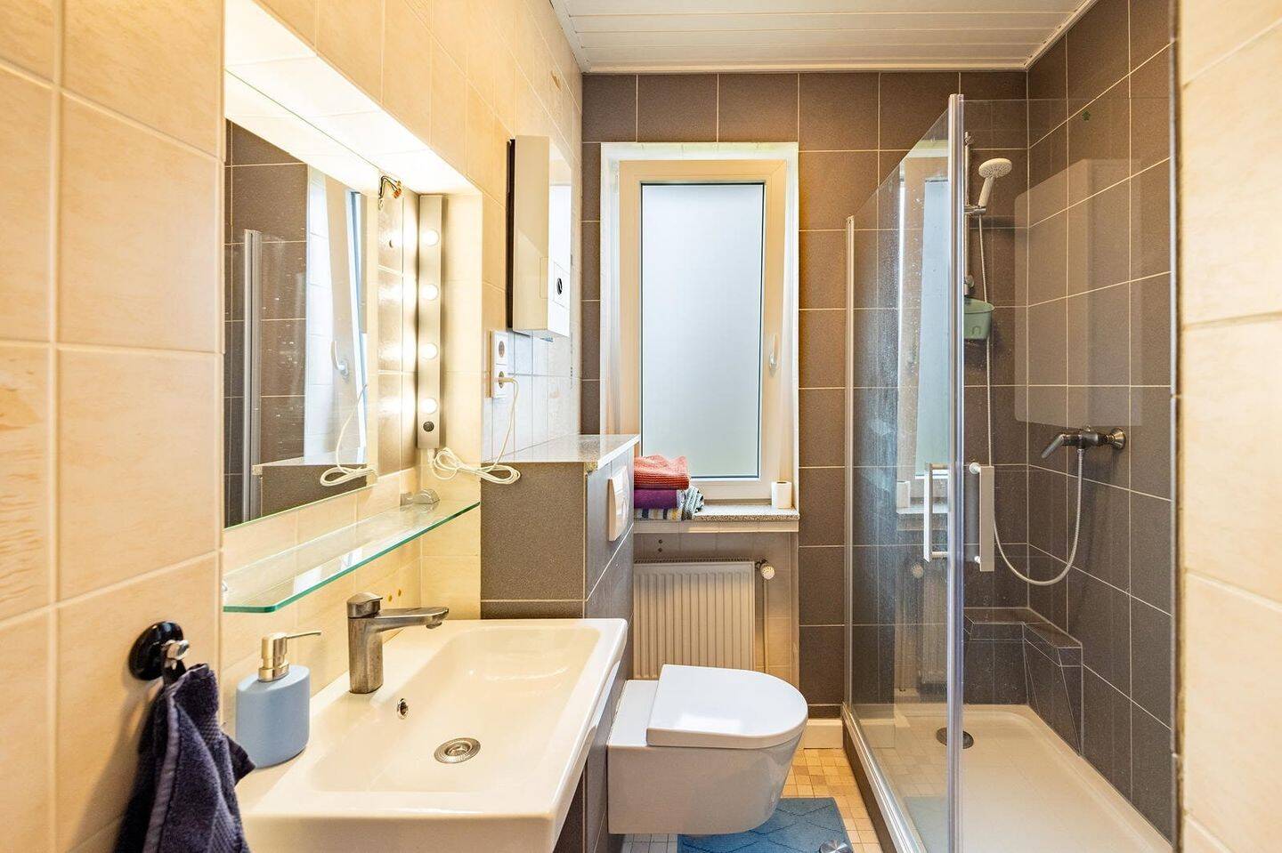 2-Zimmerwohung mit großem Balkon, modernisiertem Bad und Garage in der City – Dortmund – Vorschaubild 3