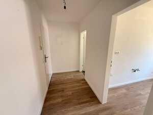 Frisch sanierte 1-Zimmer-Wohnung in Bochum-Westenfeld! – 44867 Bochum – Vorschaubild 2