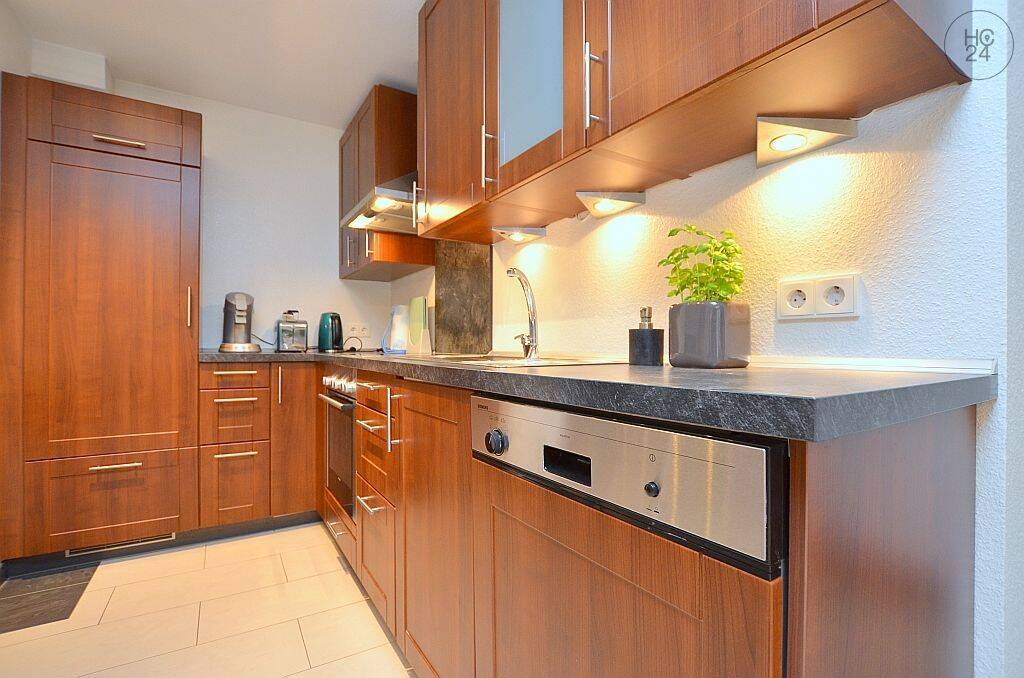 Schöne möblierte Wohnung mit kleiner Terrasse und Internet in Gärtringen – Gärtringen – Vorschaubild 3