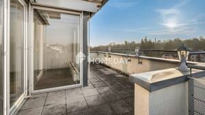 Lichtdurchflutete 3-Zimmer-Dachgeschosswohnung mit Dachterrasse und Blick in grüne Weite – 74080 Heilbronn – Vorschaubild 7