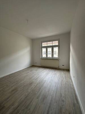 WG-fähige 3 Raumwohnung mit neuer Einbauküche – 99085 Erfurt – Vorschaubild 6