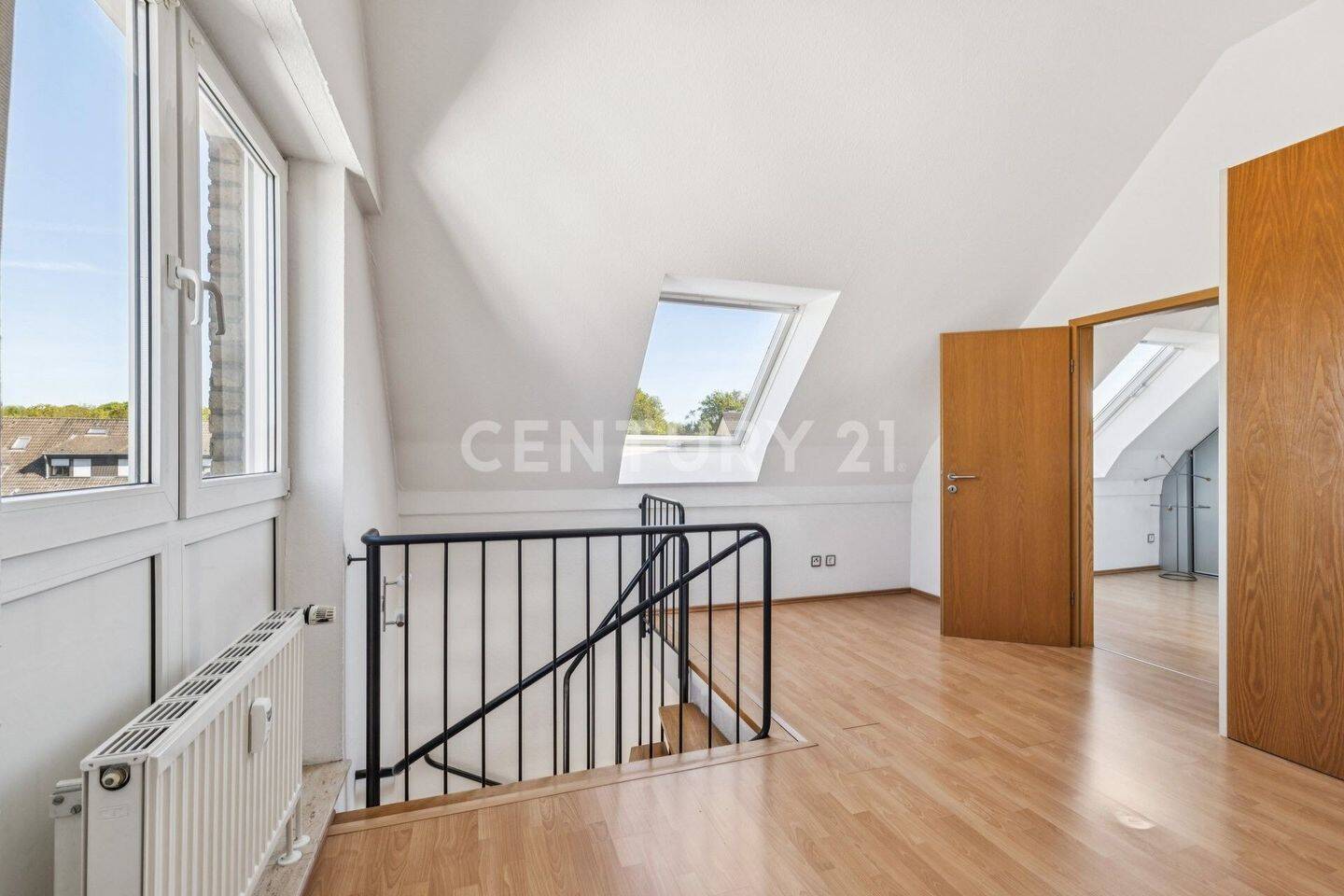 Charmante Maisonette mit Kamin & 2 Balkonen in begehrter Lage von Essen-Schönebeck – Essen – Vorschaubild 6