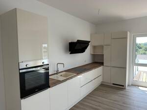 Helle, moderne Wohnung mit Dachterrasse in zentraler Lage zu mieten – 23843 Bad Oldesloe – Vorschaubild 3