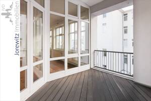 Nähe Stadttheater - Modernes City-Loft: 2 Zimmer-Wohnung mit Loggia und PKW-Stellplatz – 33602 Bielefeld – Vorschaubild 3
