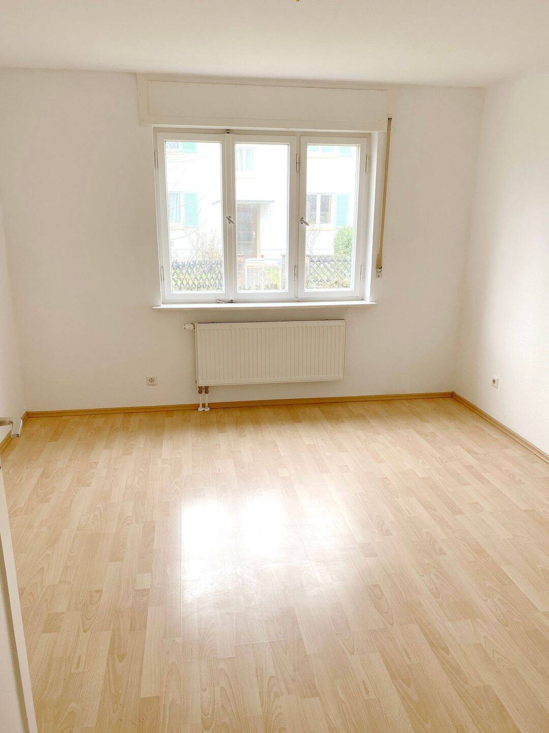 Attraktive Studenten-Wohnung - Nähe Uni in Vaihingen! – Stuttgart – Vorschaubild 4