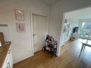 Exklusive 2-Zimmer-Penthouse-Wohnung mit großzügiger Dachterrasse und Carport-Stellplatz – 22457 Hamburg – Vorschaubild 7