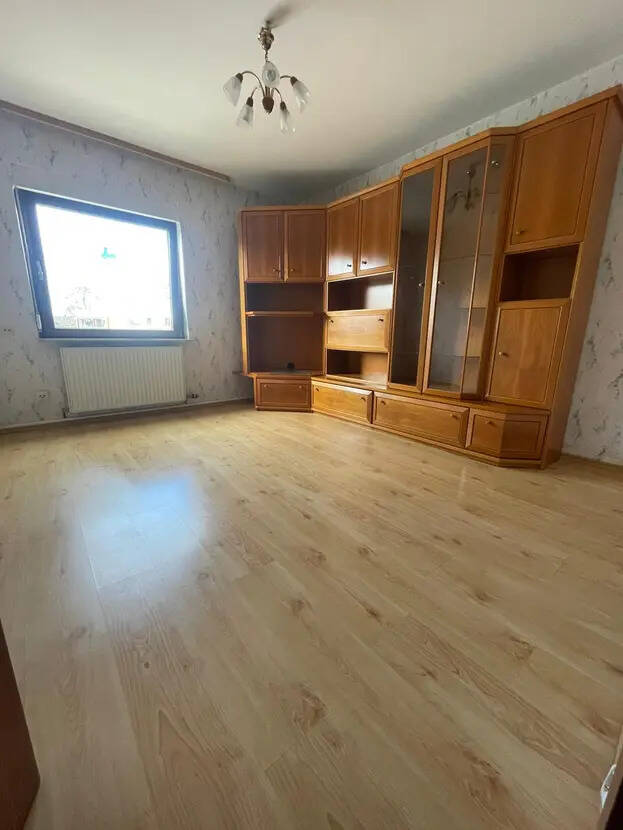 2-Zimmer-Wohnung in Heilbronn - zentrale Lage, 2 Keller und Gestaltungspotenzial – Heilbronn – Bild 1 von 7