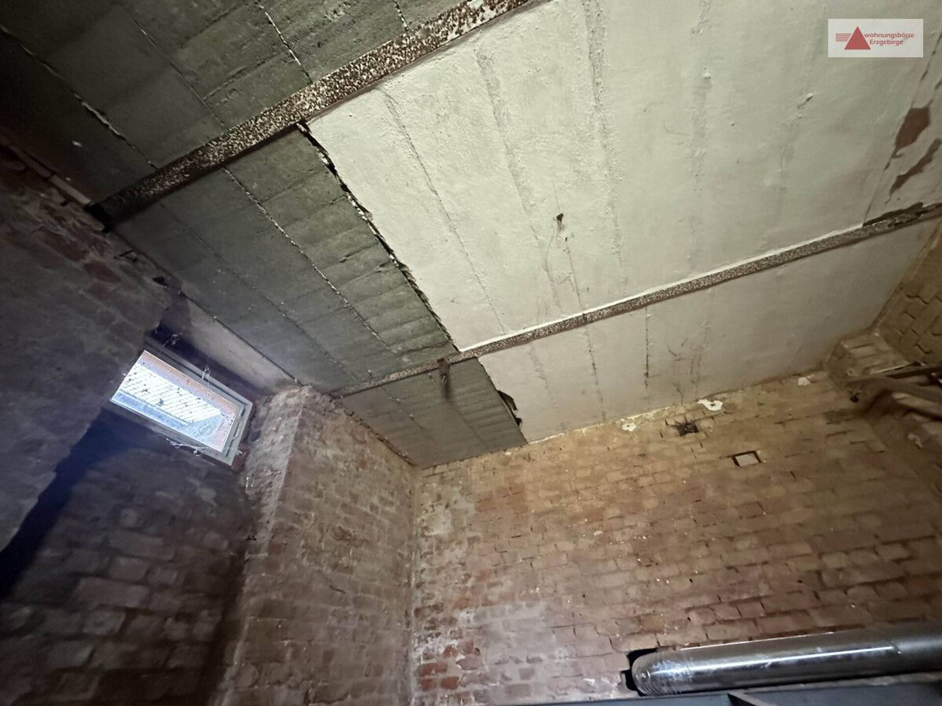 Mehrfamilienhaus in 08132 Mülsen / Mülsen Sankt Jacob mit 374,3 m² kaufen