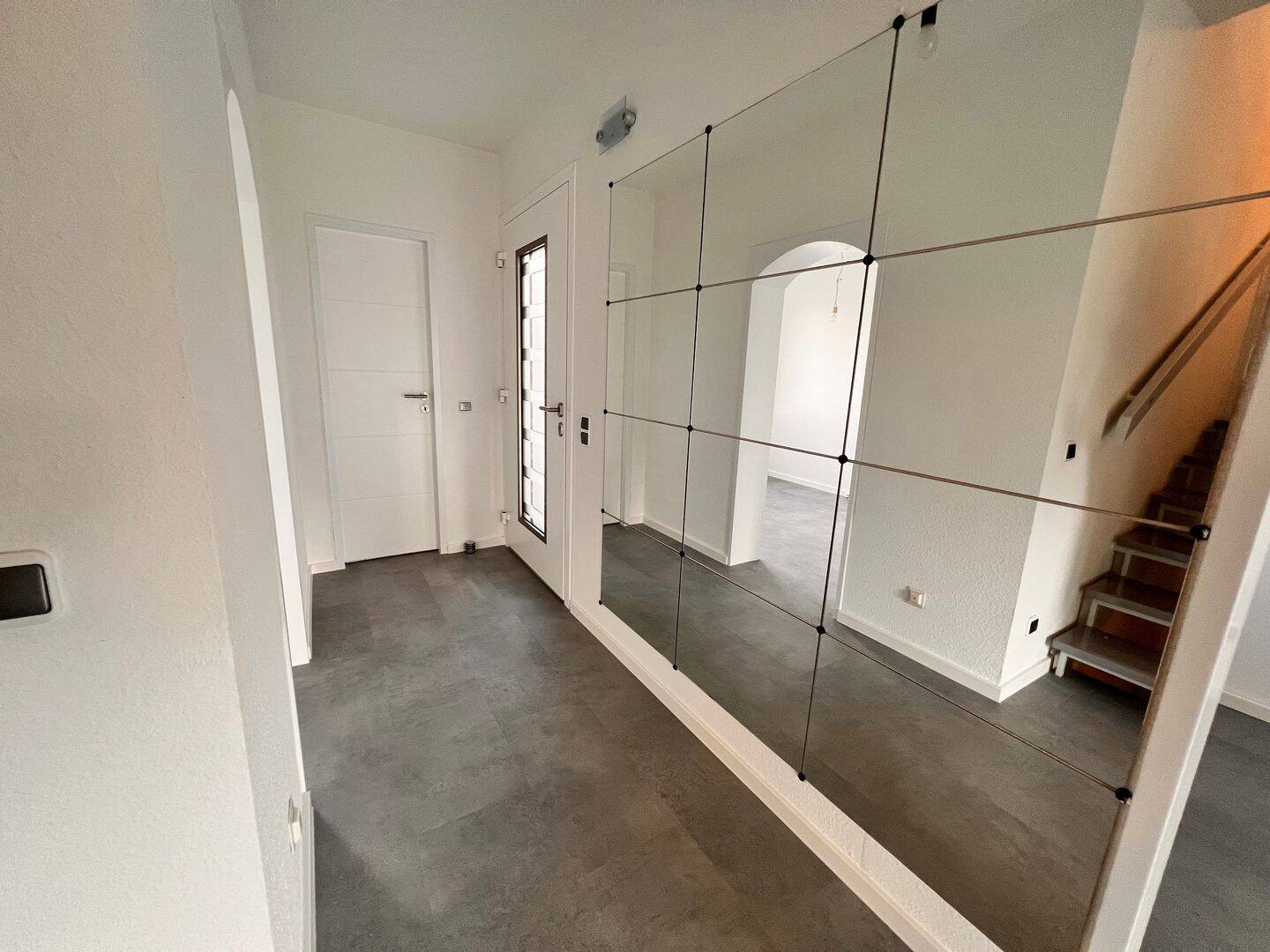 Modernisiertes Einfamilienhaus (Doppelhaushälfte) - Garten – voll unterkellert - m. vielen Extras – Hamm – Vorschaubild 5