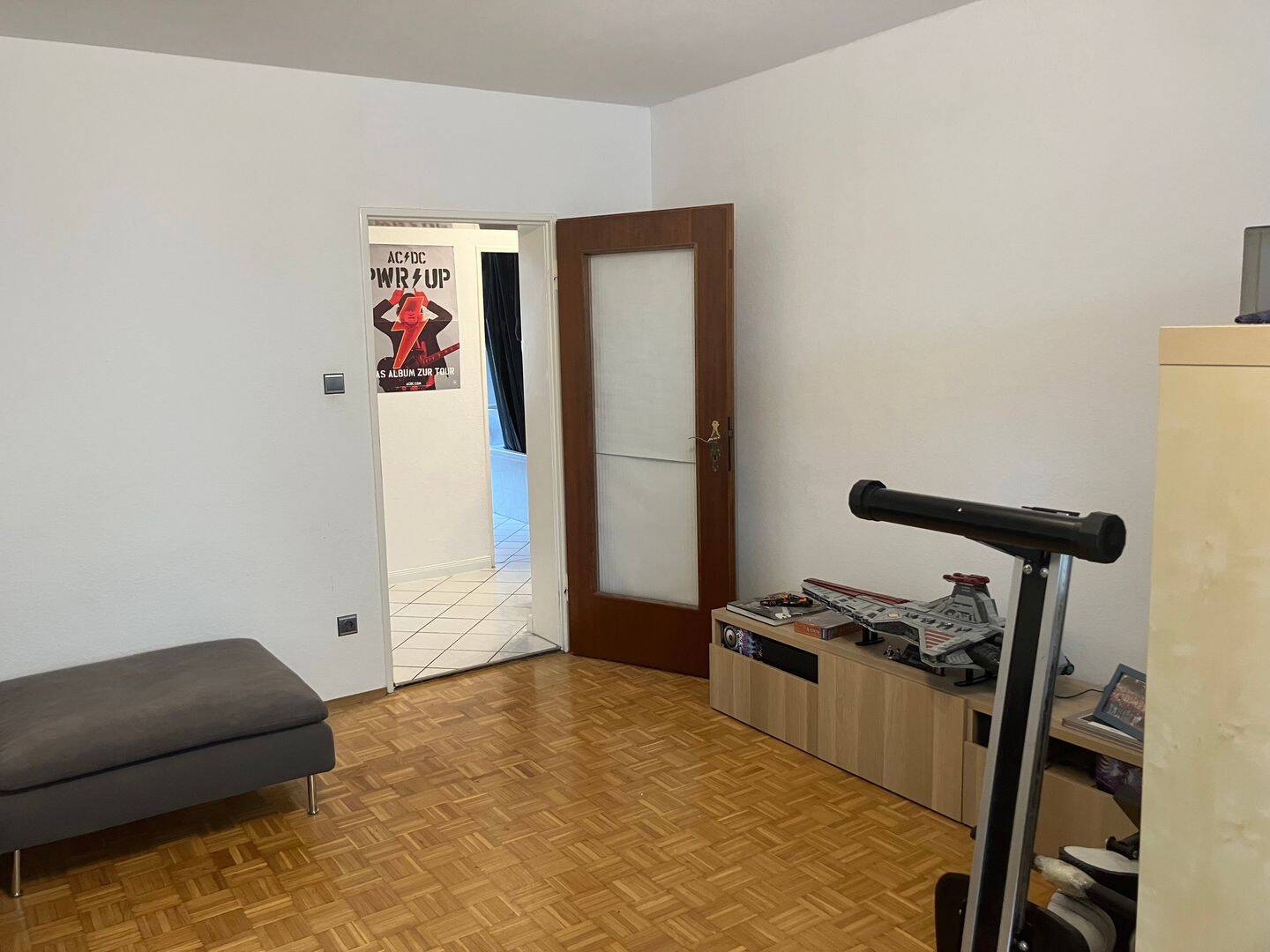 Charmante 2-Zi.-Wohnung in Bestlage Schwabing – ideal für Singles & Paare – München – Vorschaubild 2