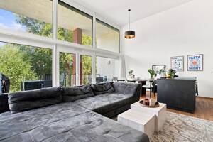 Moderne Wohnung mit Galerie, großer Loggia und Blick ins Grüne und auf die Blau – 89077 Ulm – Vorschaubild 3
