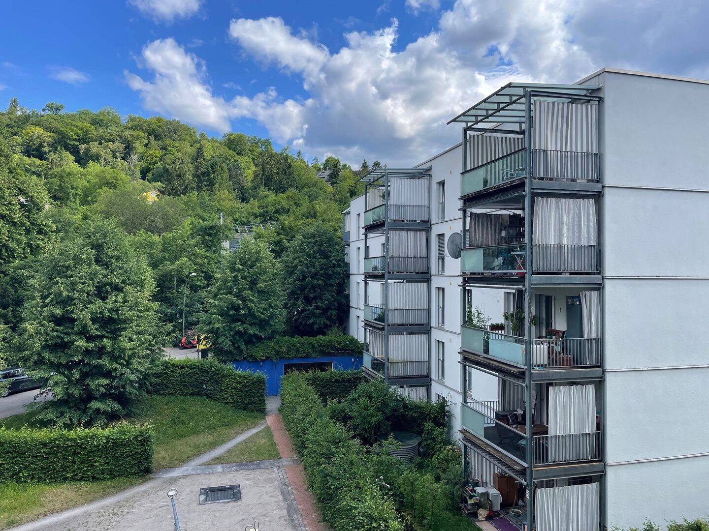 2-Zi-Wohnung mit Sonnenbalkon in S-Süd zu verkaufen