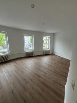 Sofort beziehbar - teilsanierte zentrale 2-Zimmer-Wohnung in der Brunswik zu vermieten – 24105 Kiel – Vorschaubild 4