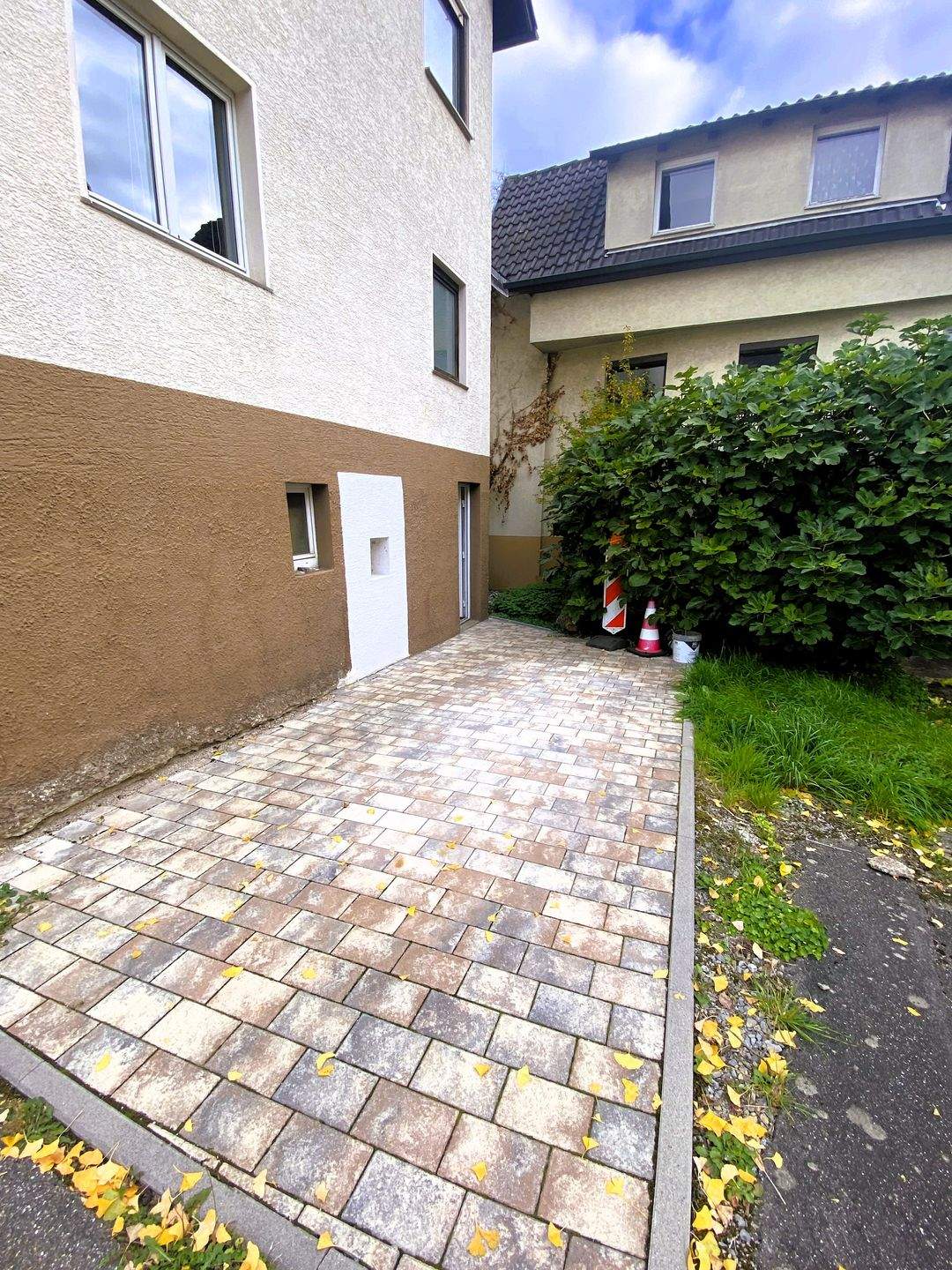 ERSINGEN - Einfamilienhaus für Individualisten mit idyllischem Garten ! – Kämpfelbach – Vorschaubild 7