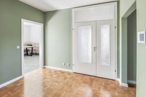 Seltene Gelegenheit in gefragter Lage - Großzügiges Wohnensemble mit Gewerbeoption und großem Garten – 33649 Bielefeld – Vorschaubild 6