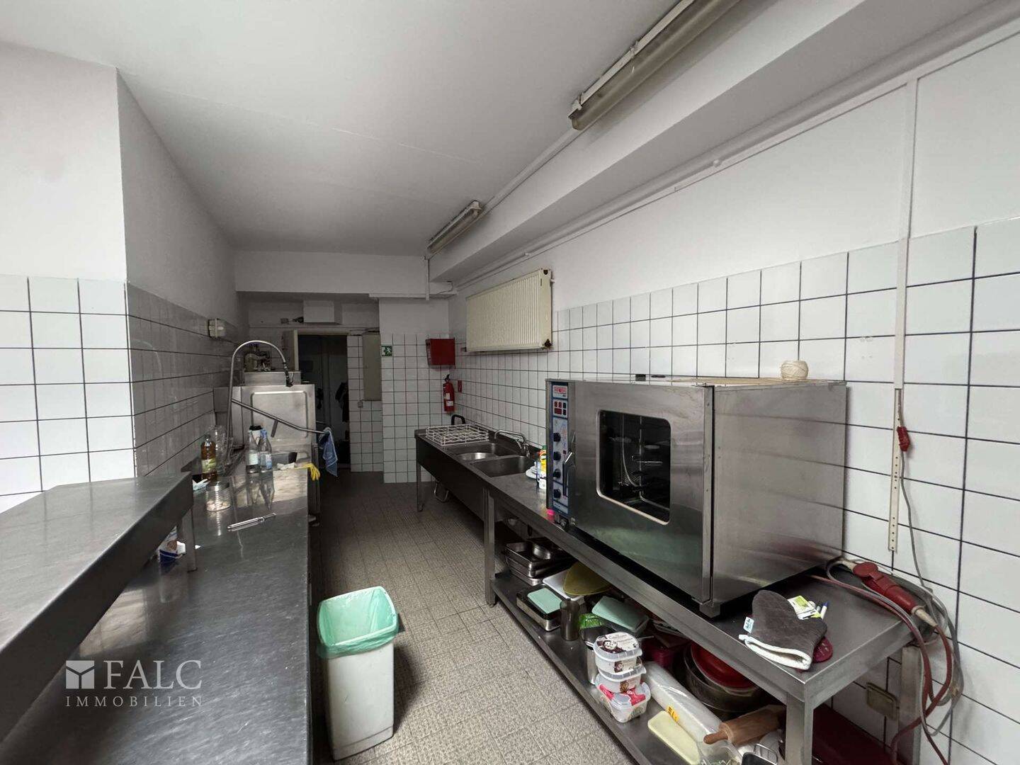 Außergewöhnliche Immobilie mit Gastronomie, Hotel und Wohneinheit – Solingen – Vorschaubild 8