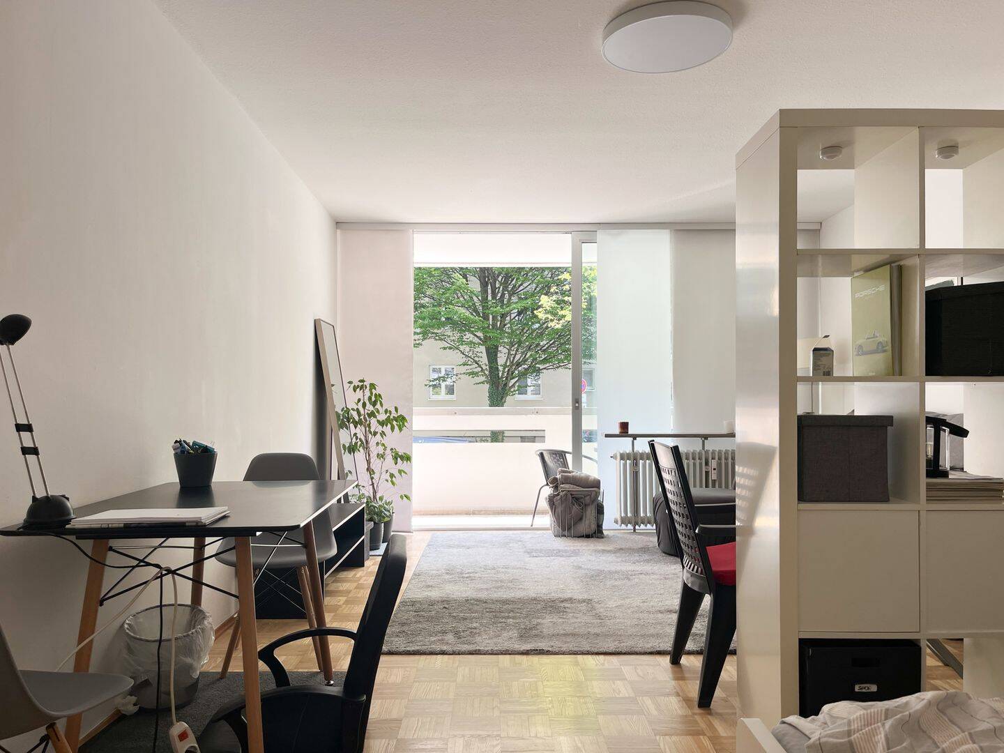 Gepflegte 1-Zimmer-Wohnung mit Teilmöblierung in begehrter Lage – München – Vorschaubild 4