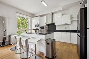 Exklusives Wohnen nahe dem Tiergarten - 4-Zimmer-Wohnung mit zwei Balkonen – 10785 Berlin – Vorschaubild 2