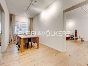 Exklusive Altbau-Etage in bester Innenstadtlage von Freiburg – 79098 Freiburg im Breisgau – Vorschaubild 5
