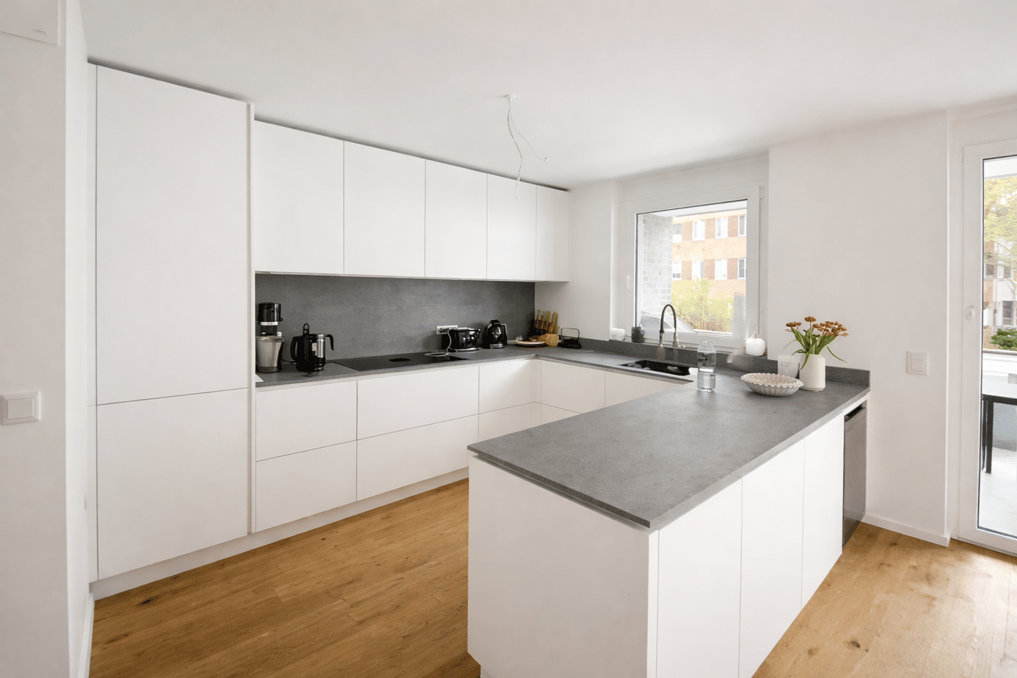 Stilvolle 4-Zimmer-Eigentumswohnung im Neubau in begehrter Lage der Hannoveraner Südstadt – Hannover – Vorschaubild 3
